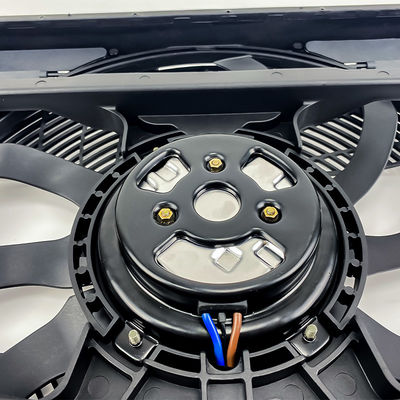 BMW 5er Serie 1995-2003 3,0L Auto-Kühlventilatoren 300W 64546921395 64546921946